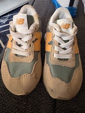 New Balance Toddler Beige, Green & Yellow Athletic Sneakers